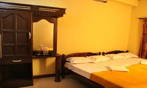 luxury rooms in wayanad